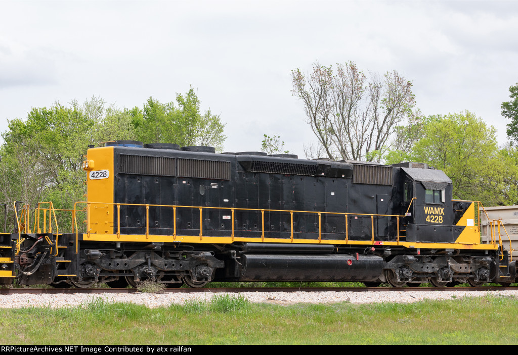 WAMX 4228